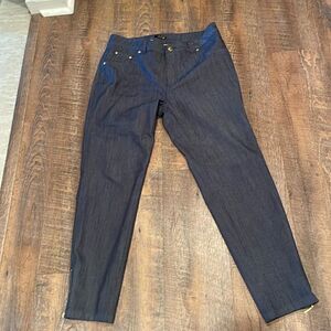 Denim jeans- short